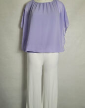 ensemble grande taille femme Blouse chic femme ronde voile parme et pantalon large blanc